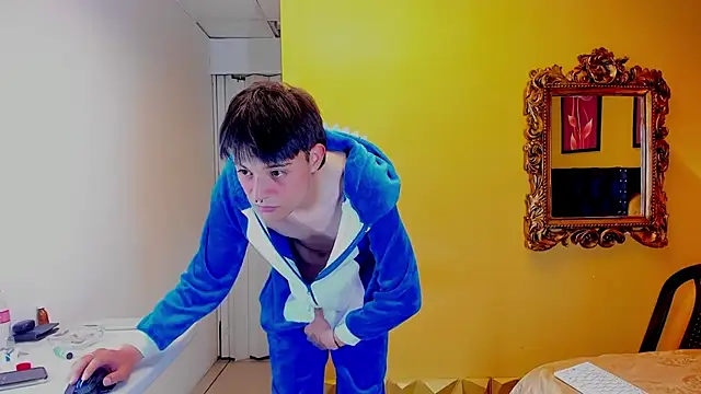 Chat +18 de luckk_ ao vivo