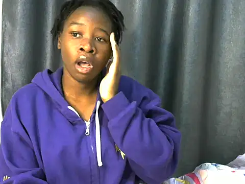 Chat +18 de Novah_ ao vivo