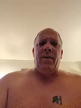 Chat +18 de WorthingtonM3 ao vivo