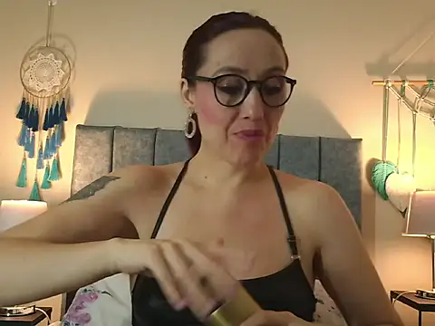 Chat XXX en directo de IberianMoonMK