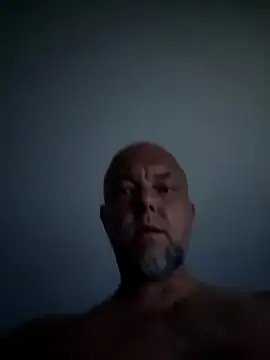 HornyDaddyMuscle Show in webcam