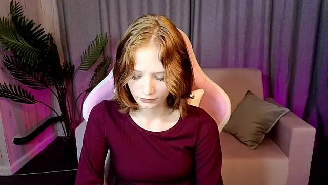 AliceJohansone's Live XXX Chat