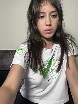 Chatroom XXX en direct de nohemyDream
