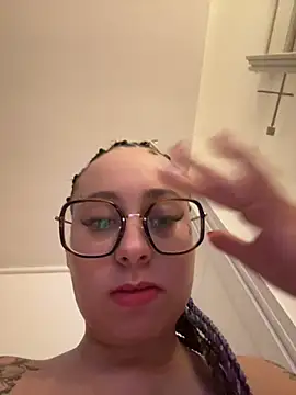 queenlo_xxx Chat XXX live