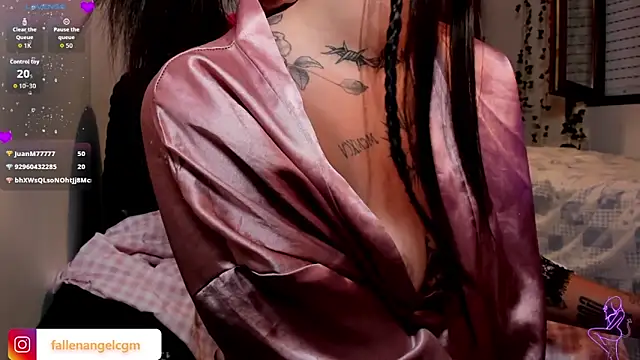 Chatroom XXX en direct de Fallengangel
