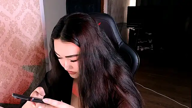 Chat XXX ao vivo de Emma_Uilson