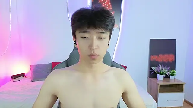 DianInav 即時 XXX 聊天