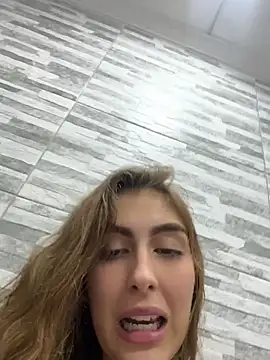 miiabellovic Chat XXX live