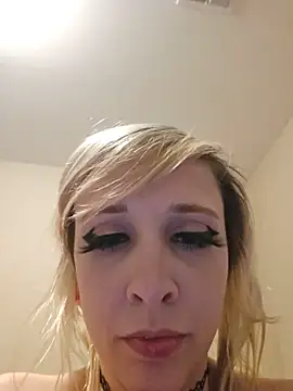 AmethystFoxx Chat XXX in diretta