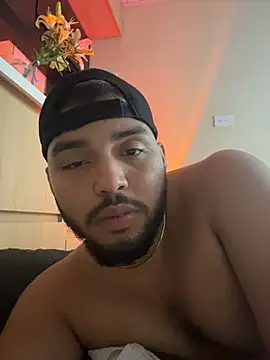 Chatroom XXX en direct de AlanDaviss