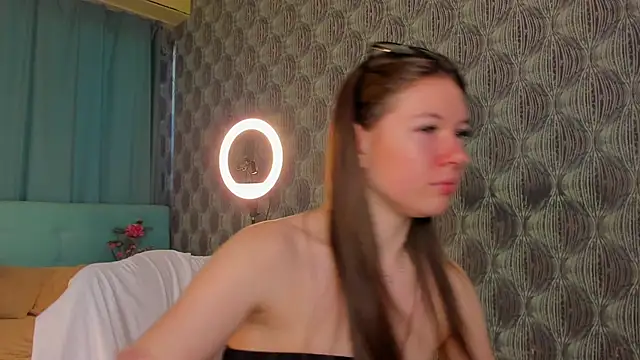 Czat XXX na żywo – Nicole_Charm