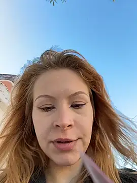 Chat +18 de _Little_Ginger ao vivo