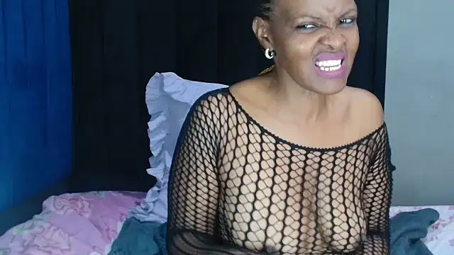 CREAMYSUGA Chat XXX live