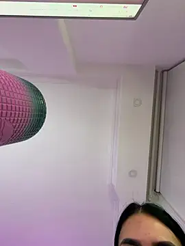 mckenzieklein Chat XXX in diretta