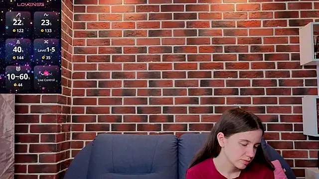 MyrtaMcclaney Chat XXX live