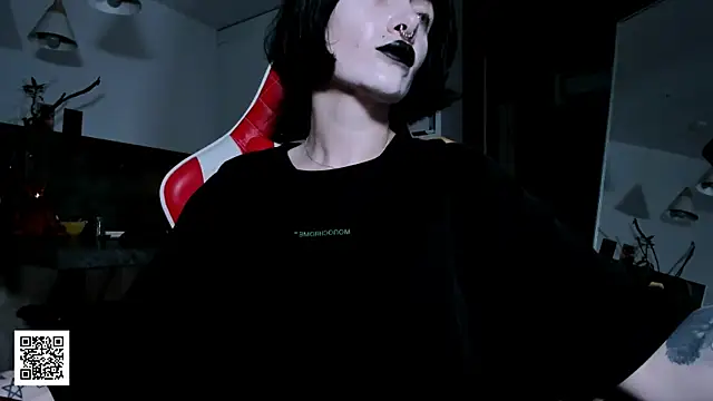 _Misha_Addams_ Adlı Modelin Canlı XXX Sohbeti
