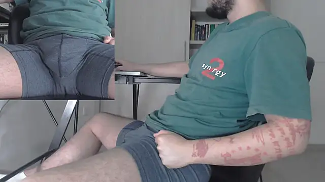saathiel77's Live XXX Chat