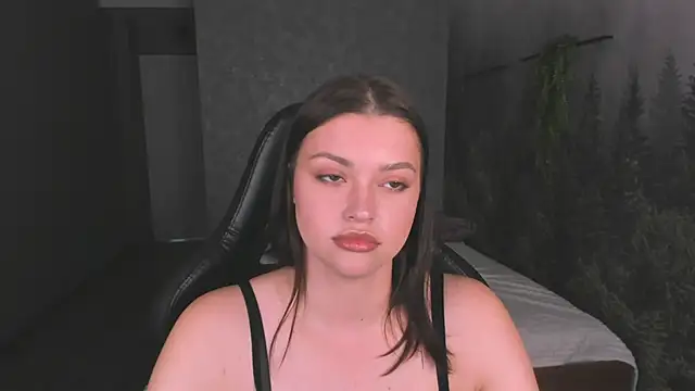 Maya-Mimi Chat XXX in diretta