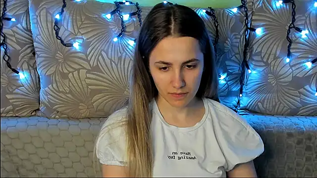 MaggieCake live XXX chat