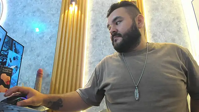 max_river_ Live XXX-chat