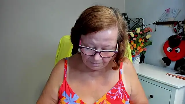Czat XXX na żywo – Adelewildx