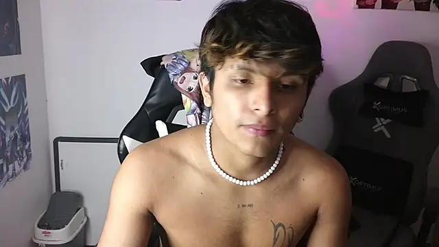 dany_fans élő XXX-chatje