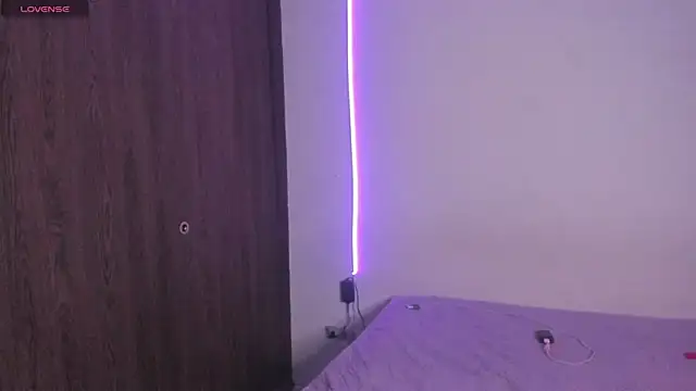 maazikeenx Chat XXX in diretta