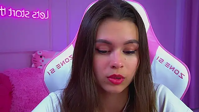 PollyLanders Chat XXX in diretta