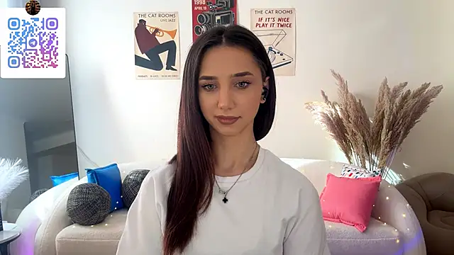 Chat +18 de LinaMour ao vivo