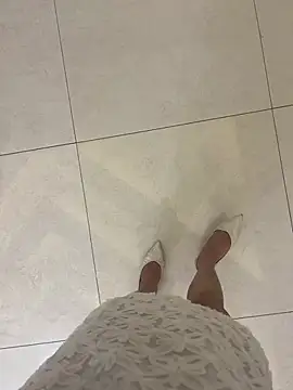 yimisun01's Live XXX Chat
