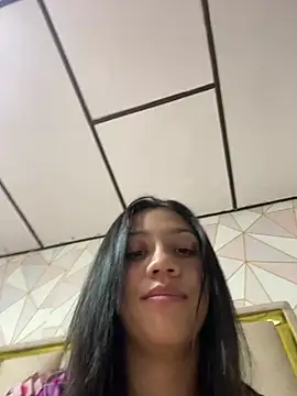 NinaChan_ Chat XXX in diretta