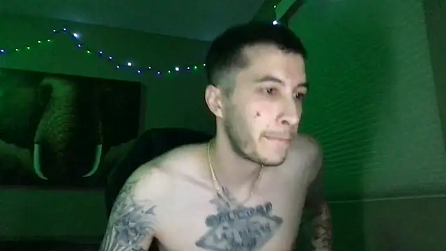 JuicyJoshy Live XXX-chat