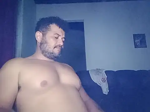 tarra122 – Naživo XXX chat
