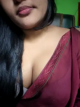 Chat XXX ao vivo de Aruna-1