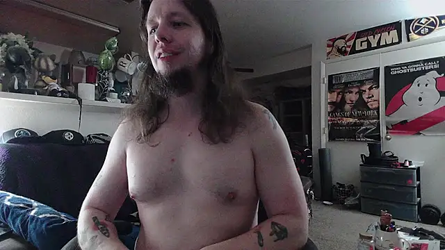 biggerisbetter12's Live XXX Chat