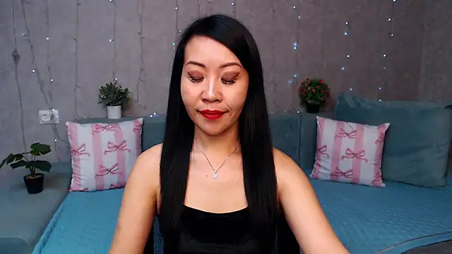 LiaPak Chat XXX in diretta