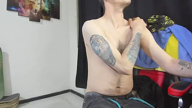 Jeff_Walton@xh live XXX chat