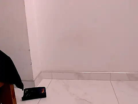 danna18cute: απευθείας συνομιλία ΧΧΧ