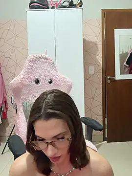 Irresistible24 Chat XXX in diretta