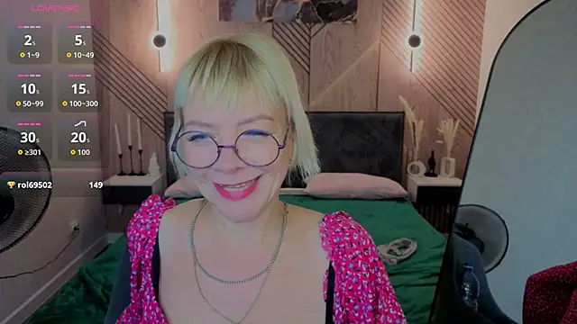 Ann_Annise Chat XXX live