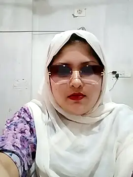 Nusrat-N Chat XXX live