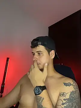 Chat +18 de BjornSteel ao vivo