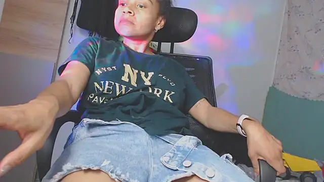 shayna_cute 라이브 XXX 채팅