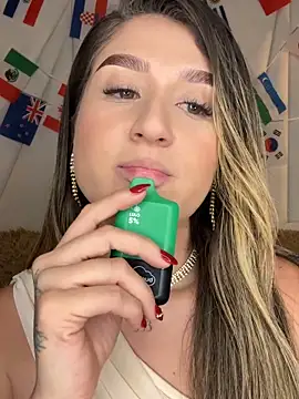 IsabelleMilan live XXX chat