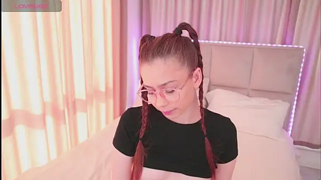 Nikalettaa Chat XXX in diretta