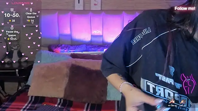 mia_devine_ 现场XXX聊天