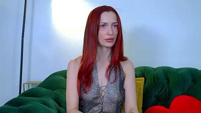 MarieKarma Adlı Modelin Canlı XXX Sohbeti