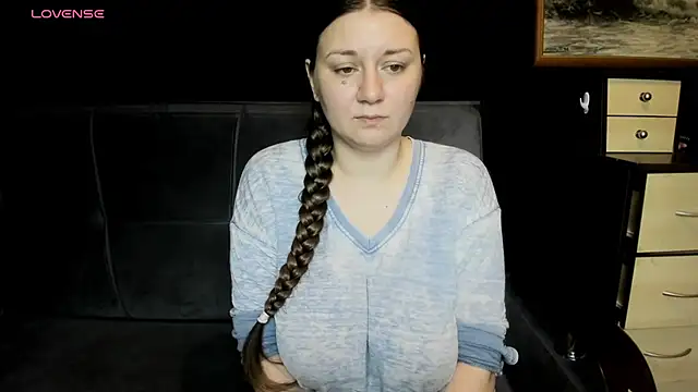 AlisaBacker Chat XXX in diretta