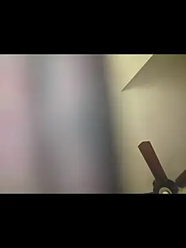 piggylatino's Live XXX Chat