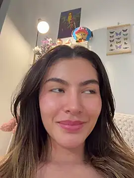 Your_Honeey Chat XXX in diretta